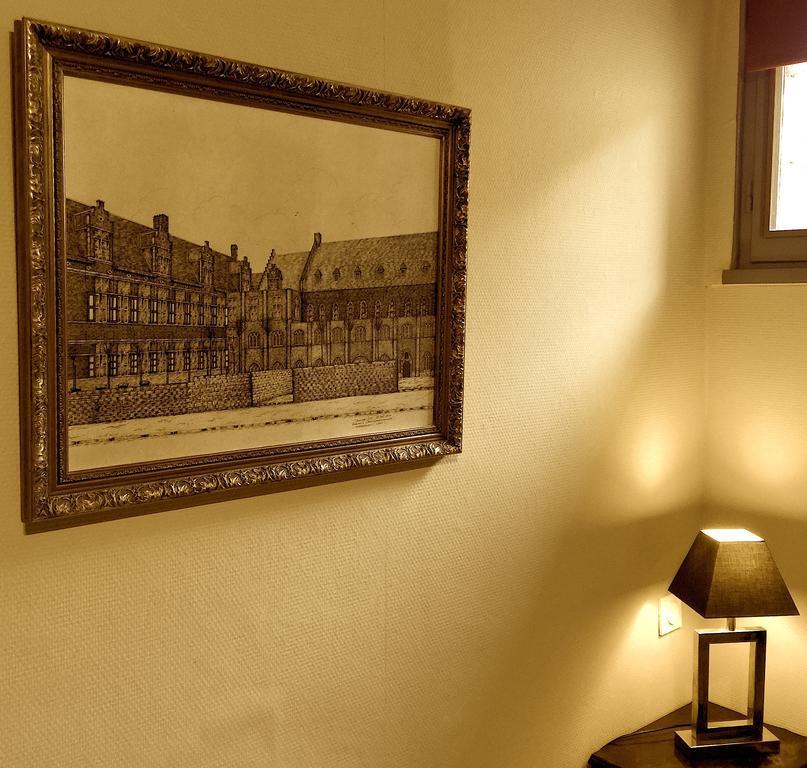 Hotel L'Estaminet Mazille Habitación foto